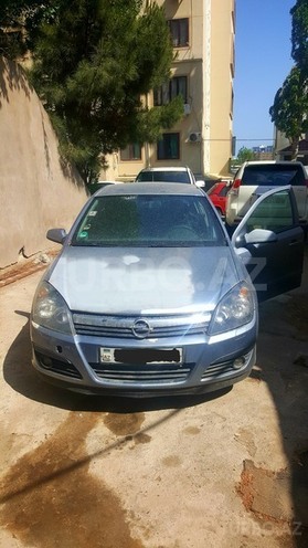 Opel Astra 2006, 214,000 km - 1.9 l - Bakı