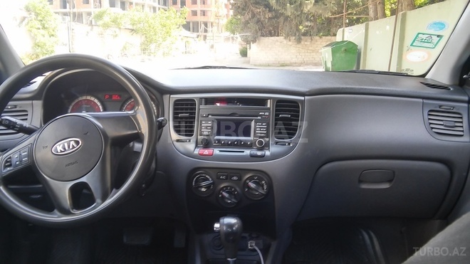 Kia Rio 2011, 103,000 km - 1.4 л - Bakı