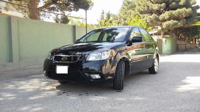 Kia Rio 2011, 103,000 km - 1.4 л - Bakı