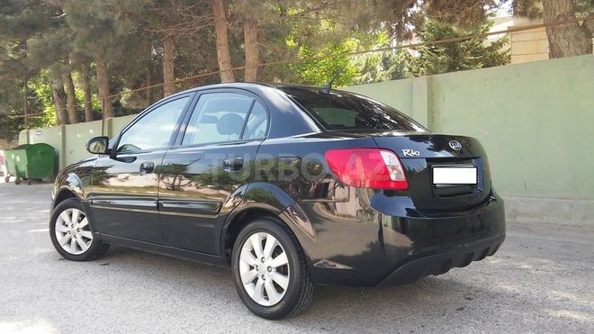 Kia Rio 2011, 103,000 km - 1.4 л - Bakı
