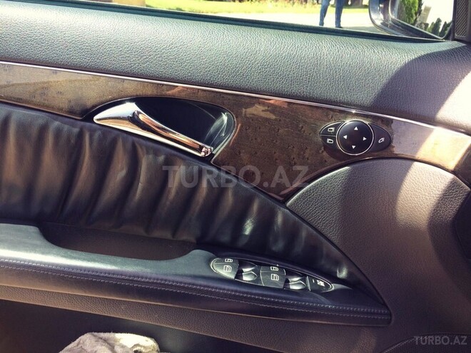 Mercedes E 320 2002, 246,764 km - 3.2 l - Bakı