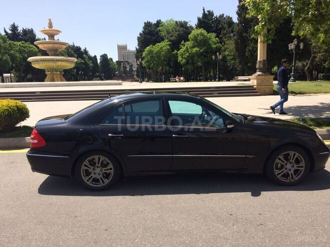 Mercedes E 320 2002, 246,764 km - 3.2 l - Bakı