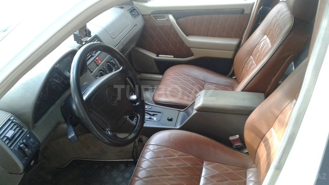 Mercedes C 180 1994, 128,829 km - 1.8 л - Bakı