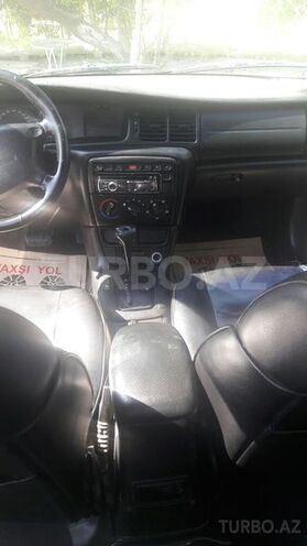 Opel Vectra 1996, 236,000 km - 2.0 l - Bakı