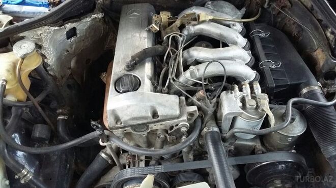 Mercedes E 200 1989, 1,654,286 km - 0.2 l - Masallı