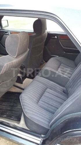 Mercedes E 200 1989, 1,654,286 km - 0.2 l - Masallı
