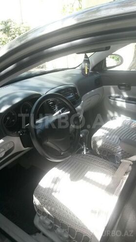 Hyundai Accent 2009, 88,000 km - 1.4 l - Bakı