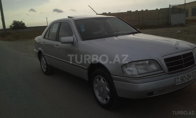 Mercedes C 220 1993, 315,000 km - 2.2 l - Bakı