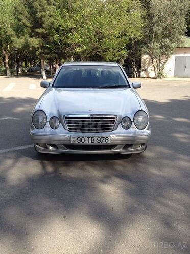 Mercedes E 240 2000, 271,577 km - 2.4 l - Sumqayıt