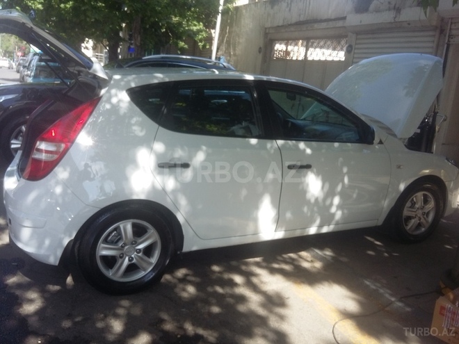 Hyundai i30 2009, 78,000 km - 1.6 l - Bakı