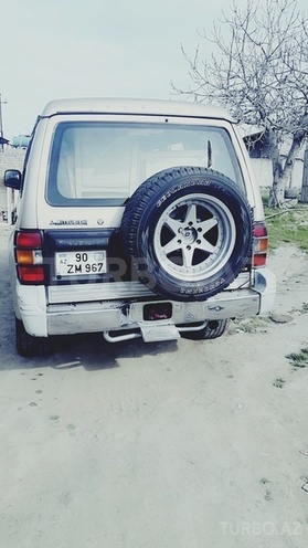 Mitsubishi Pajero 1996, 220,000 km - 2.8 l - Bakı