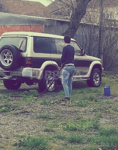 Mitsubishi Pajero 1996, 220,000 km - 2.8 l - Bakı