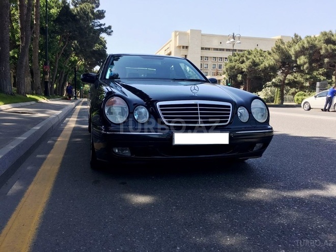 Mercedes E 240 2000, 173,000 km - 2.6 l - Bakı