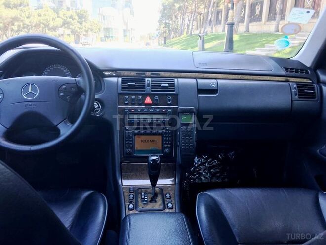Mercedes E 240 2000, 173,000 km - 2.6 l - Bakı