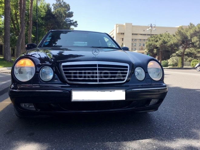 Mercedes E 240 2000, 173,000 km - 2.6 l - Bakı