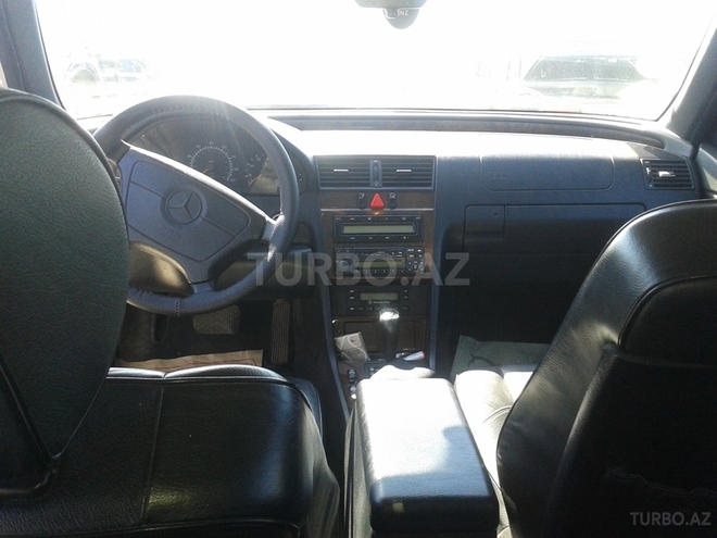 Mercedes C 280 1997, 250,000 km - 2.8 l - Bakı
