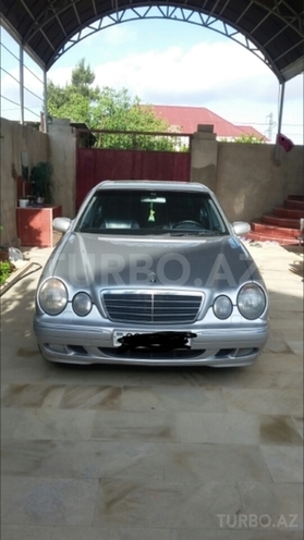 Mercedes E 280 1999, 217,853 km - 2.8 l - Bakı