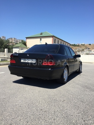 Mercedes C 240 1999, 236,000 km - 2.4 l - Bakı