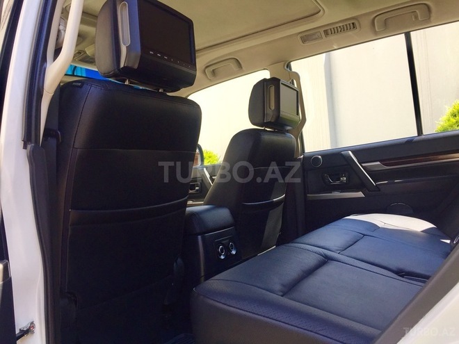 Mitsubishi Pajero 2013, 71,000 km - 3.5 l - Bakı