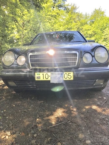Mercedes E 300 1997, 447,890 km - 0.3 l - Bakı