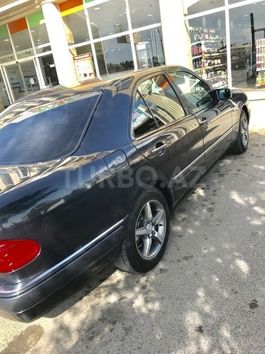 Mercedes E 300 1997, 447,890 km - 0.3 l - Bakı