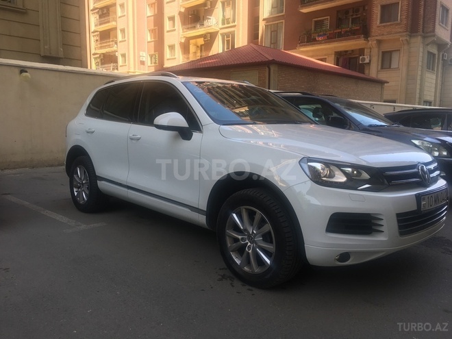 Volkswagen Touareg 2012, 47,500 km - 3.6 l - Bakı
