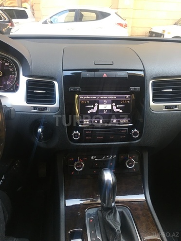 Volkswagen Touareg 2012, 47,500 km - 3.6 l - Bakı