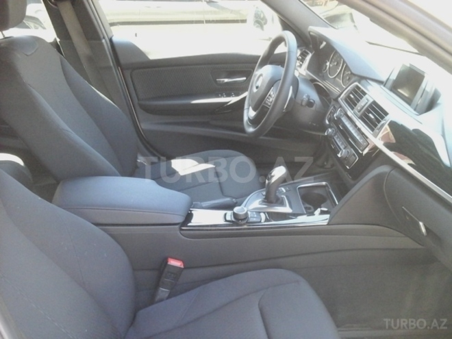 BMW 330 2016, 11,000 km - 2.0 л - Bakı