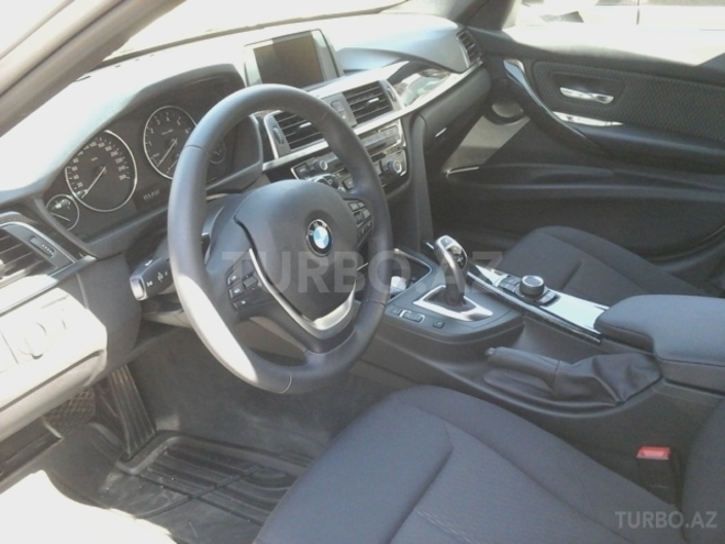 BMW 330 2016, 11,000 km - 2.0 л - Bakı