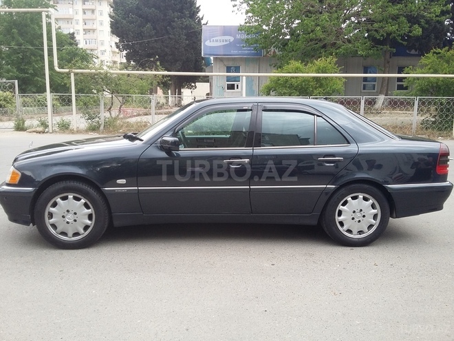 Mercedes C 200 1999, 269,800 km - 2.0 l - Bakı