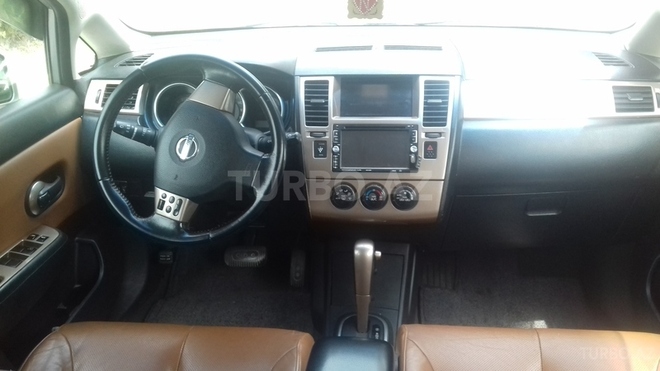 Nissan Tiida 2004, 180,000 km - 1.6 л - Bakı