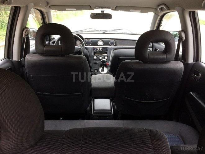 Mitsubishi Airtrek 2003, 180,000 km - 2.0 l - Qusar
