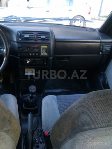 Opel Vectra 1995, 310,000 km - 2.0 l - Sumqayıt