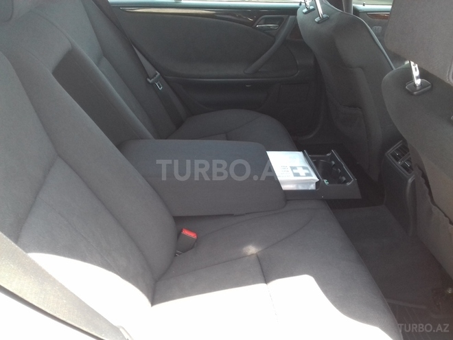 Mercedes E 240 2000, 215,000 km - 2.4 l - Bakı