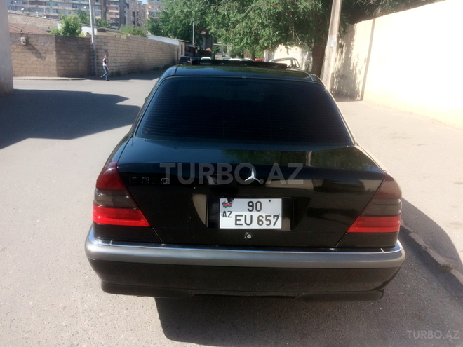 Mercedes C 230 1997, 257,000 km - 2.3 l - Bakı