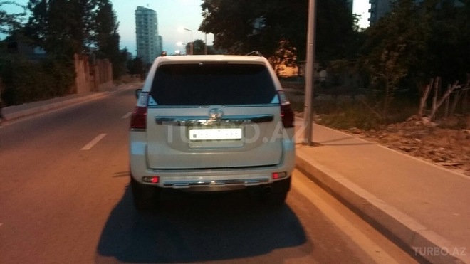 Toyota Prado 2012, 120,000 km - 2.7 l - Bakı