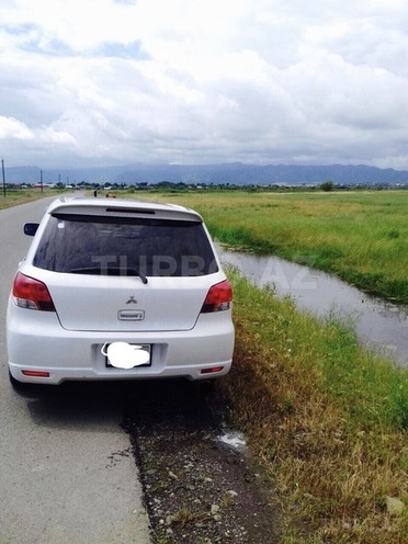 Mitsubishi Airtrek 2002, 160,000 km - 0.2 l - Masallı