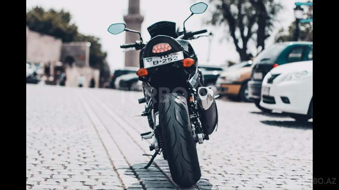 Suzuki GSR 750 2011, 26,000 km - 0.8 l - Bakı