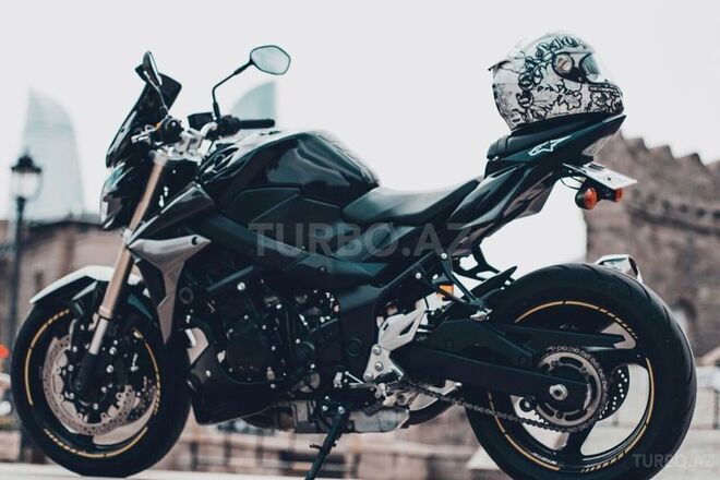 Suzuki GSR 750 2011, 26,000 km - 0.8 l - Bakı