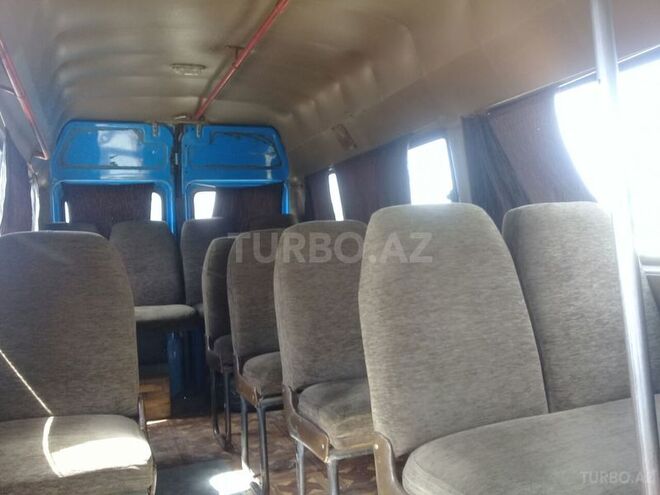 Mercedes 208 D 1993, 485,078 km - 2.3 л - Qobustan