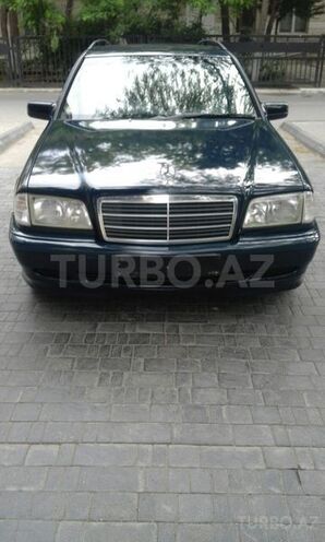 Mercedes C 220 1999, 300,000 km - 2.2 л - Bakı