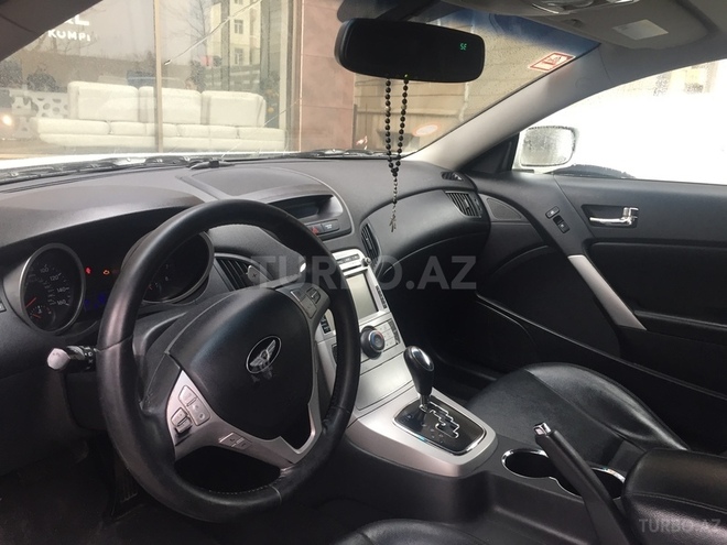 Hyundai Genesis 2010, 165,000 km - 2.0 l - Bakı