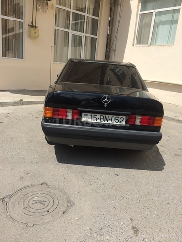 Mercedes 190 1991, 300,000 km - 0.2 л - Sumqayıt
