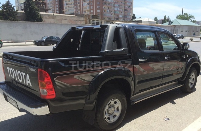 Toyota Hilux 2010, 126,000 km - 2.5 l - Bakı
