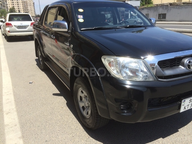 Toyota Hilux 2010, 126,000 km - 2.5 l - Bakı