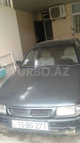 Volkswagen Polo 1995, 170,000 km - 1.8 l - Bakı