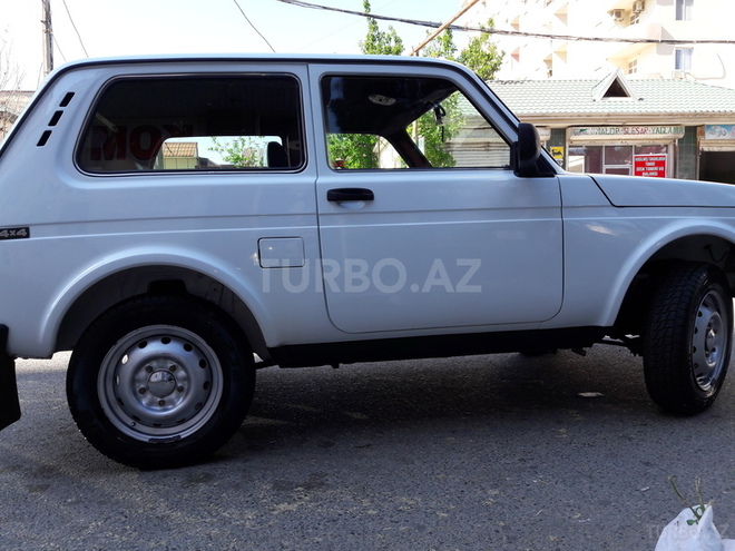 LADA (VAZ) Niva 2010, 75,000 km - 1.7 l - Bakı