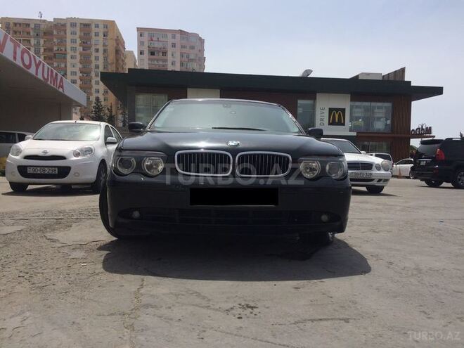 BMW 745 2001, 298,000 km - 4.4 l - Bakı