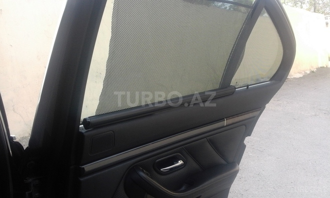 BMW 330 2003, 320,000 km - 3.0 l - Bakı