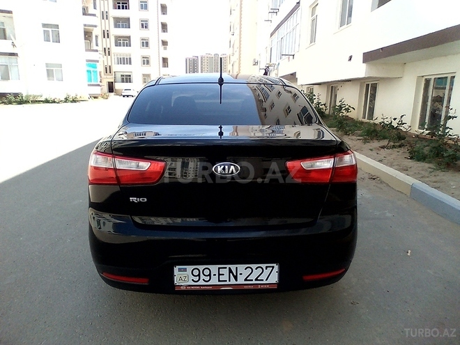 Kia Rio 2013, 127,000 km - 1.4 l - Bakı
